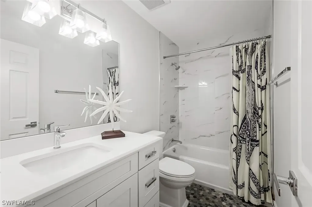 3001 Sandpiper Bay Circle Naples FL 34112