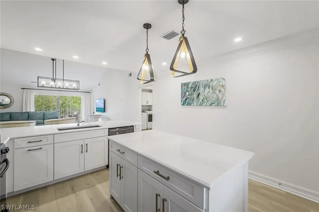 3001 Sandpiper Bay Circle Naples FL 34112