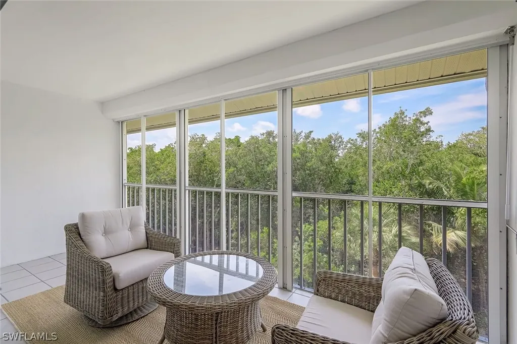 3001 Sandpiper Bay Circle Naples FL 34112