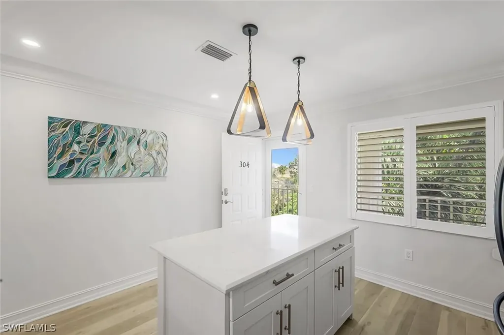 3001 Sandpiper Bay Circle Naples FL 34112
