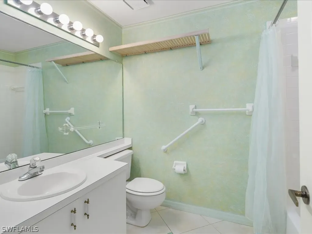 10800 King George Lane Naples FL 34109