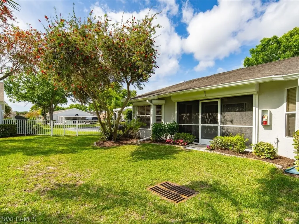 10800 King George Lane Naples FL 34109