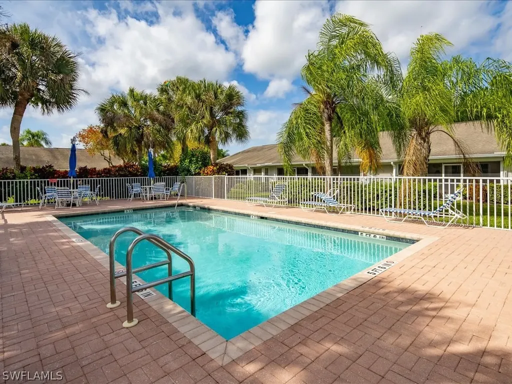 10800 King George Lane Naples FL 34109