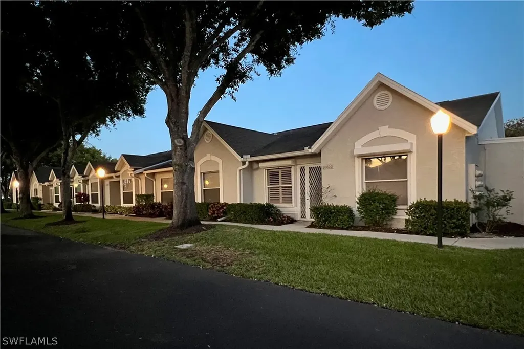 10800 King George Lane Naples FL 34109