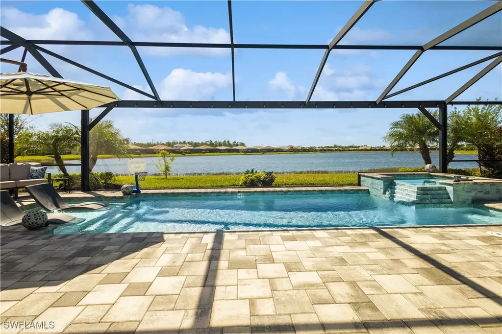6932 Cocoplum Street Naples FL 34114
