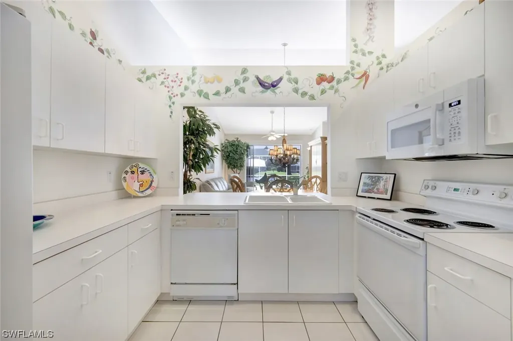 602 Captn Kate Court Naples FL 34110