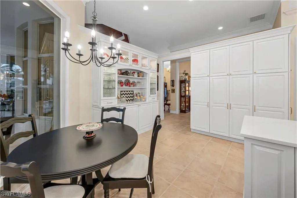 5949 Amberwood Drive Naples FL 34110