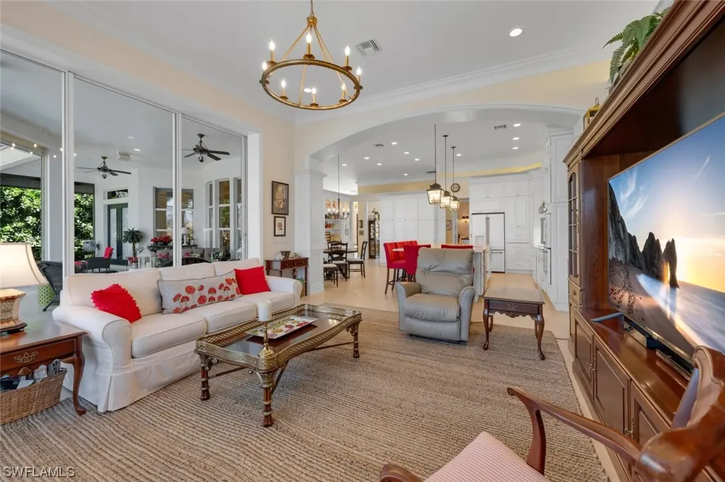 5949 Amberwood Drive Naples FL 34110