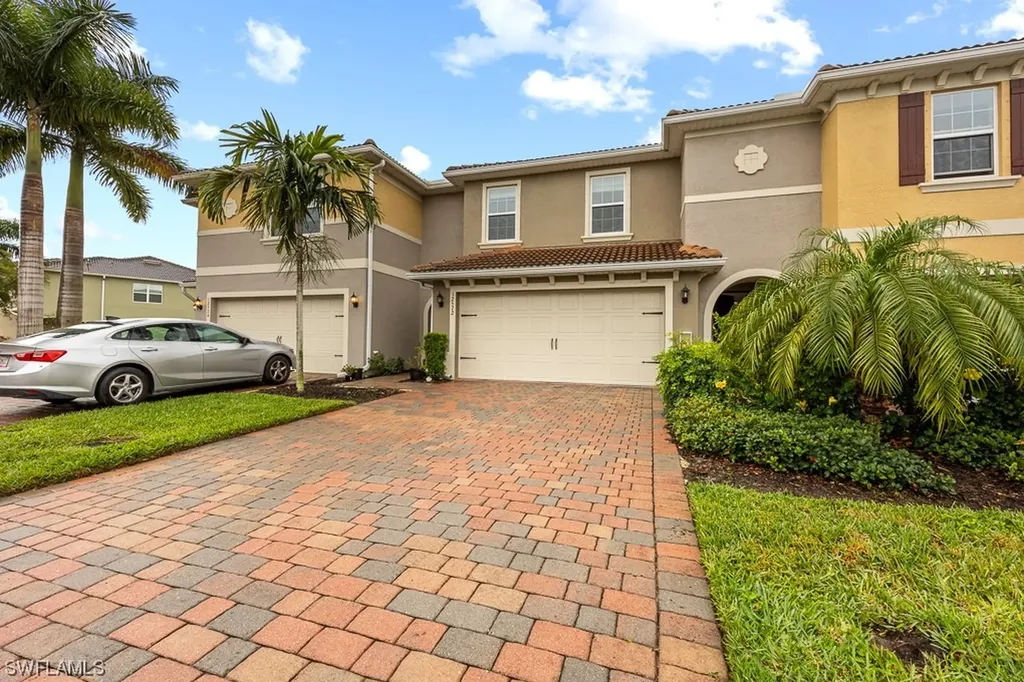 12572 Laurel Cove Drive Fort Myers FL 33913