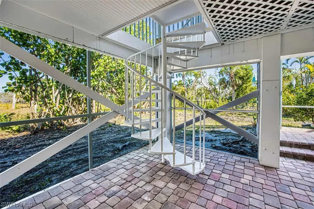 478 Sea Oats Drive Sanibel FL 33957