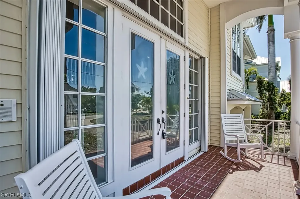 478 Sea Oats Drive Sanibel FL 33957