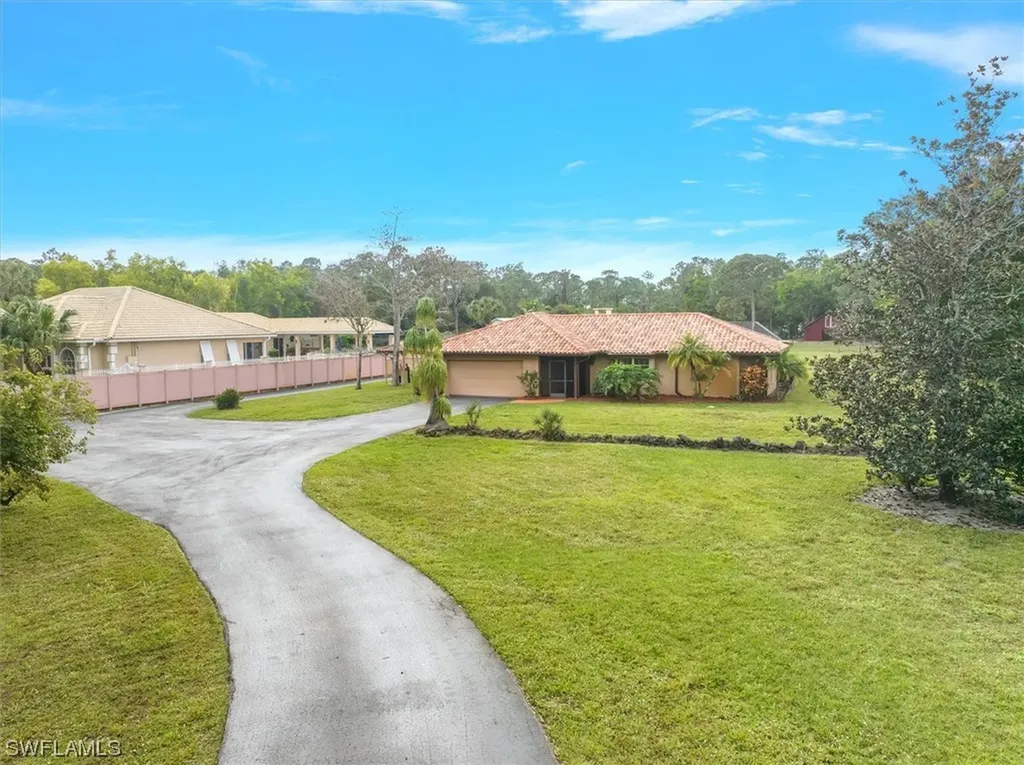 5960 Copper Leaf Lane Naples FL 34116