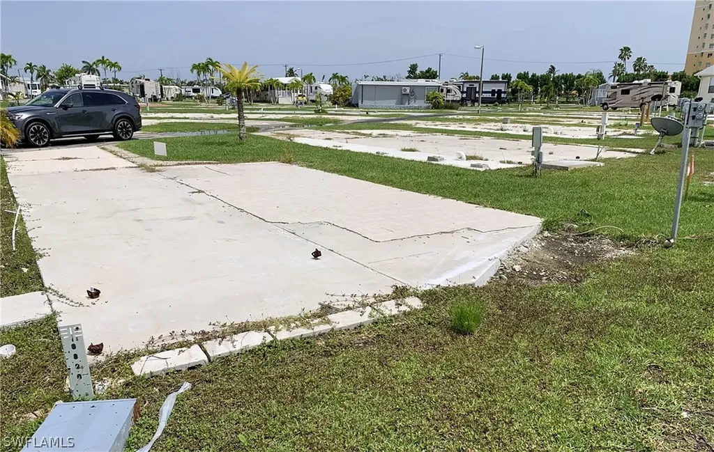 19681 Summerlin #87F Road Fort Myers FL 33908