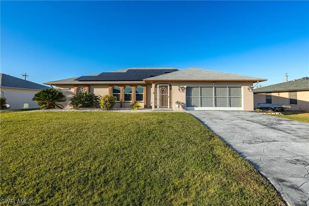 527 SW 32nd Terrace Cape Coral FL 33914