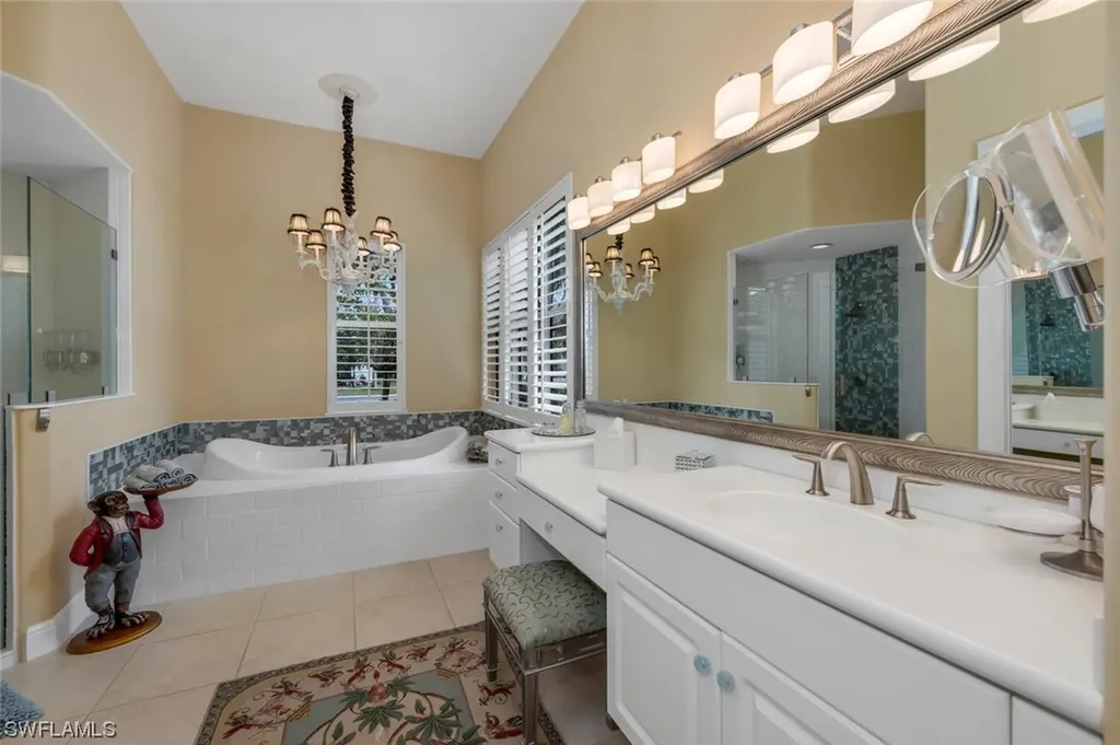 6663 Glen Arbor Way Naples FL 34119
