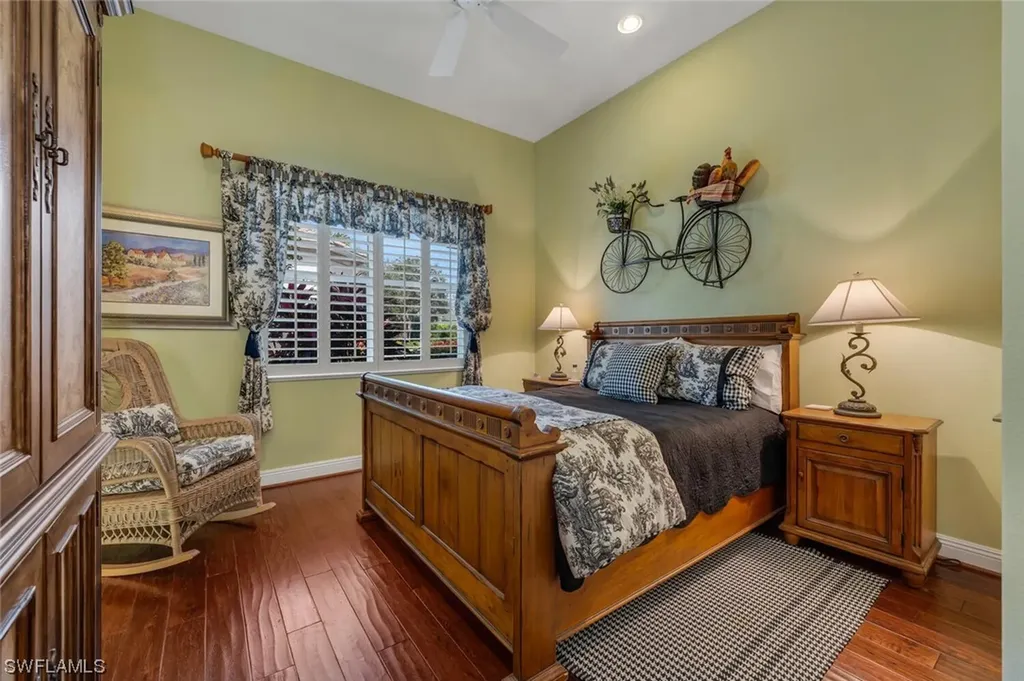 6663 Glen Arbor Way Naples FL 34119