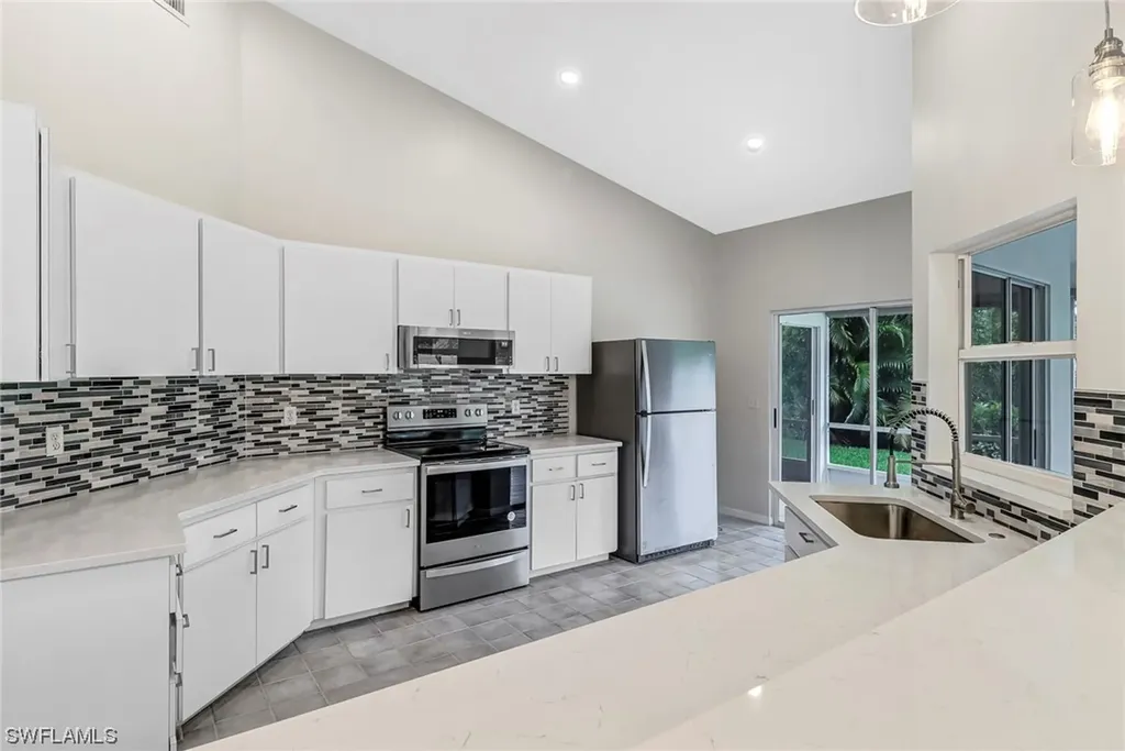 25170 Divot Drive Bonita Springs FL 34135