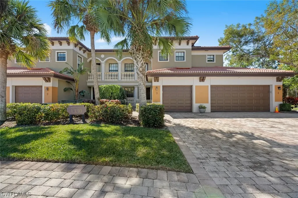 1330 Corso Palermo Court Naples FL 34105