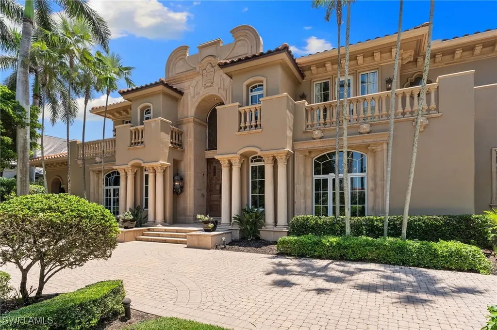 Naples FL, 7310 Tilden Lane