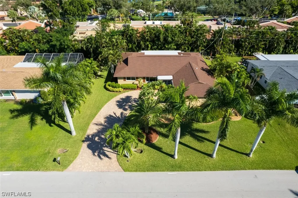 1033 N Town And River Drive Fort Myers FL 33919