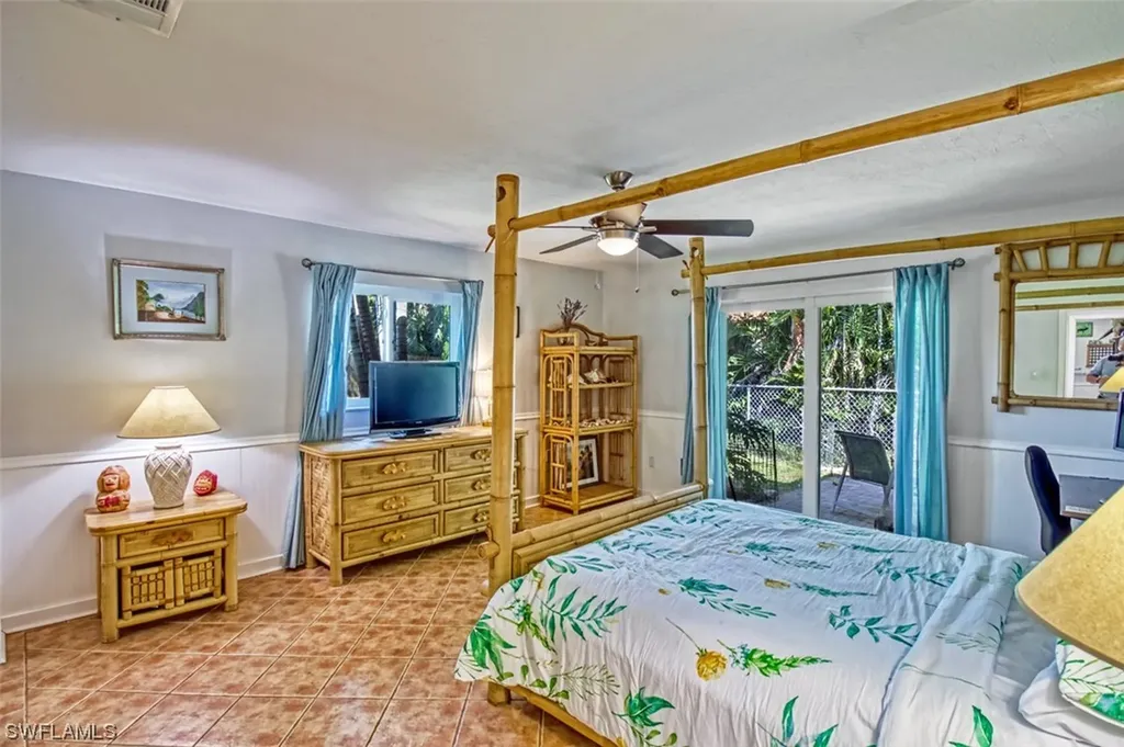 1033 N Town And River Drive Fort Myers FL 33919