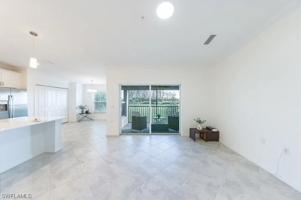 6082 National Boulevard Ave Maria FL 34142