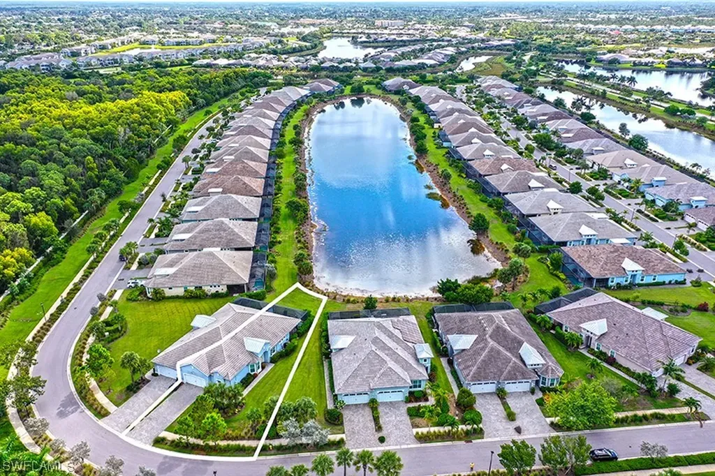 Naples FL, 5748 Elbow Avenue