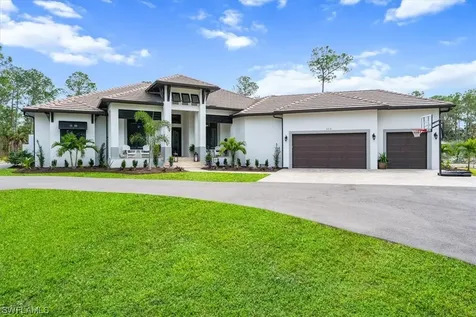 312 27TH Street NW Naples FL 34120