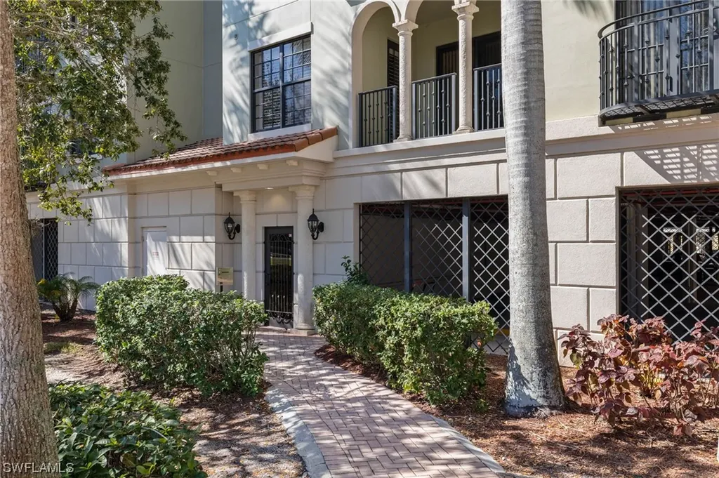 8000 Via Sardinia Way Estero FL 33928