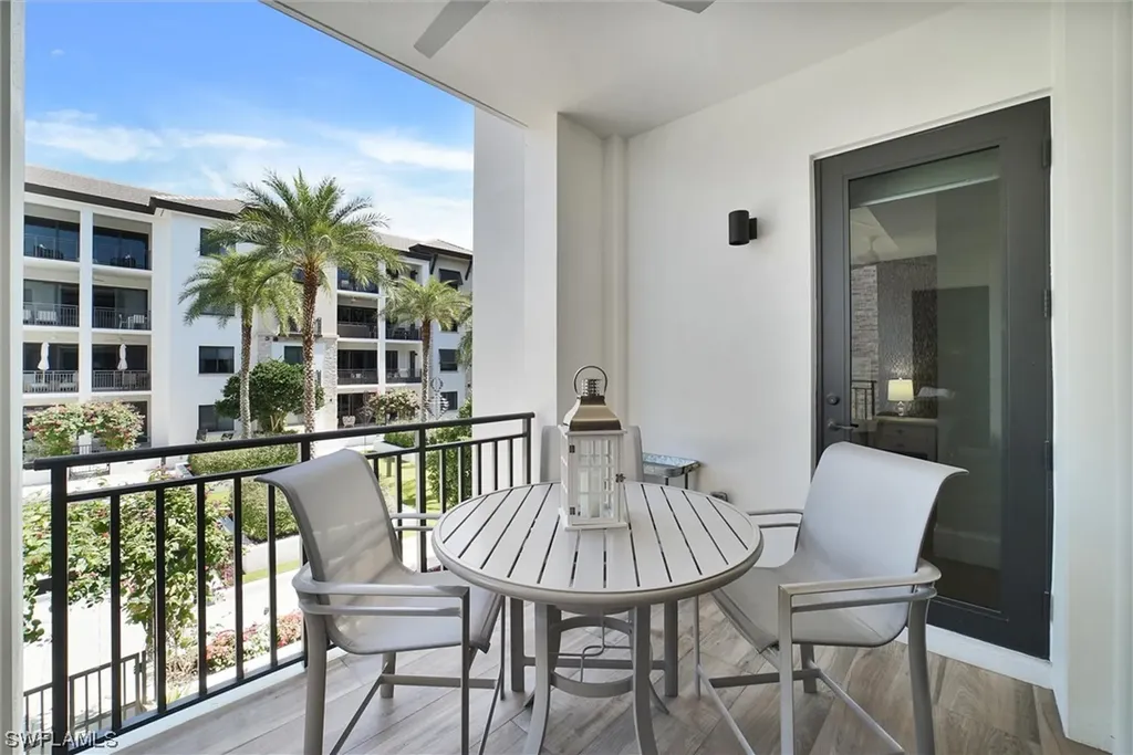 1030 3rd Avenue S Naples FL 34102