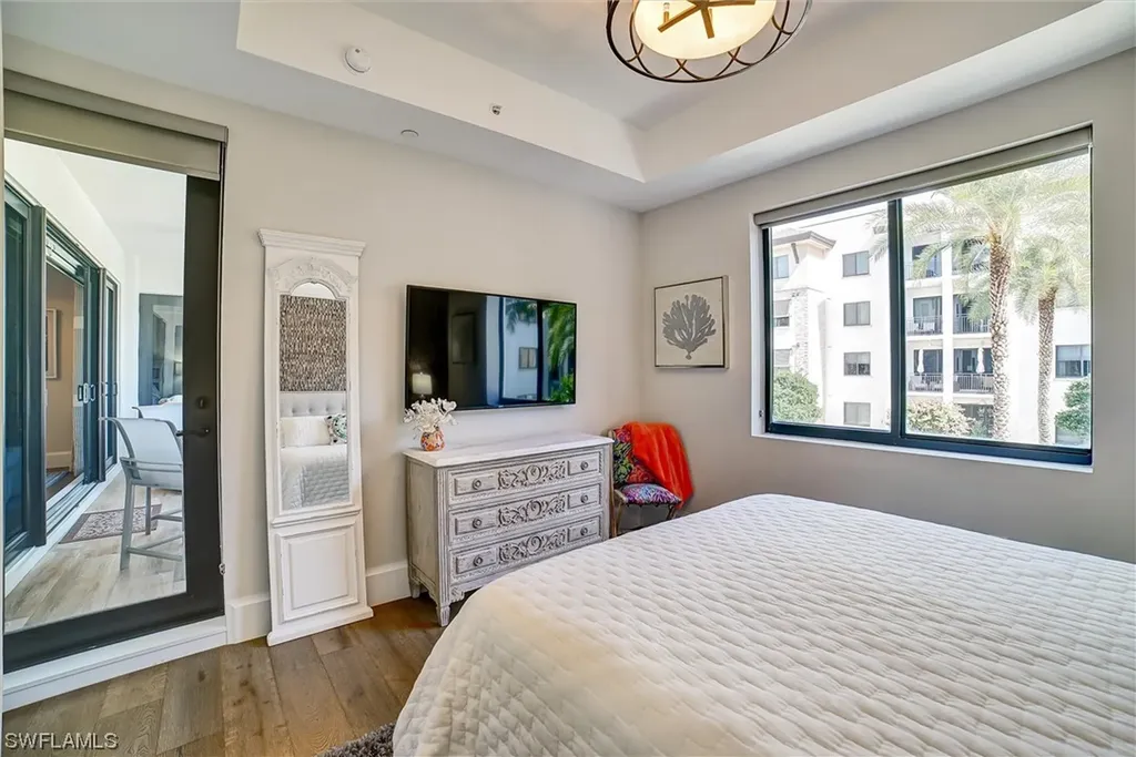 1030 3rd Avenue S Naples FL 34102