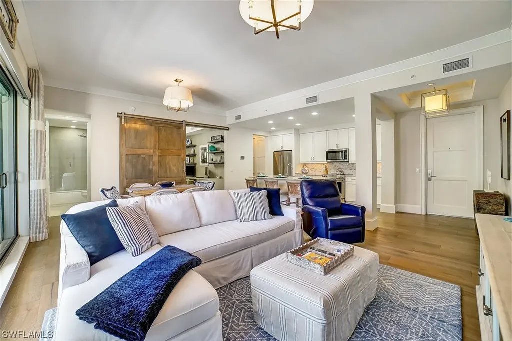 1030 3rd Avenue S Naples FL 34102
