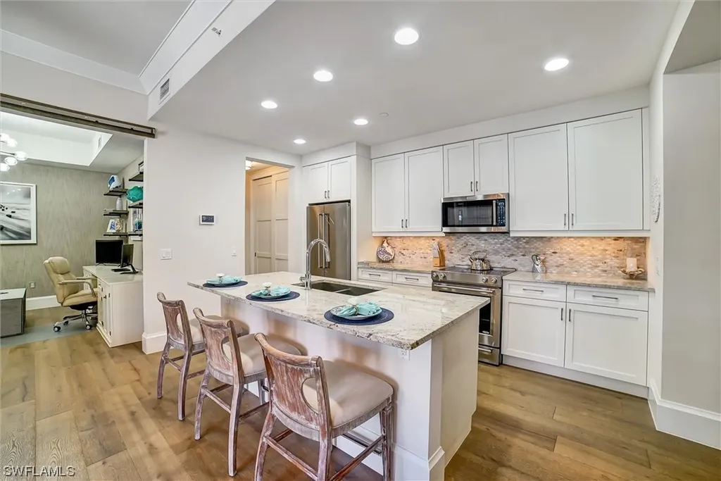 1030 3rd Avenue S Naples FL 34102