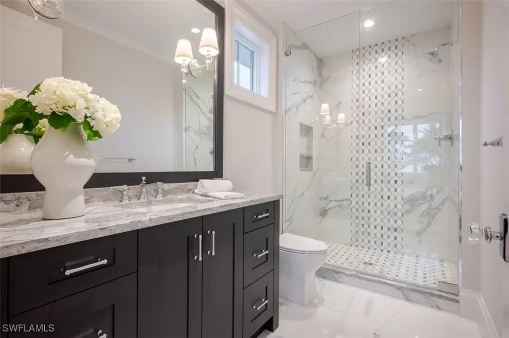 128 1st Avenue S Naples FL 34102
