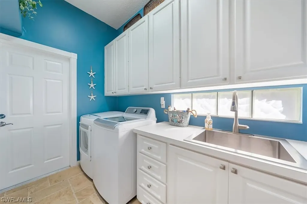 4401 Novato Court Naples FL 34109