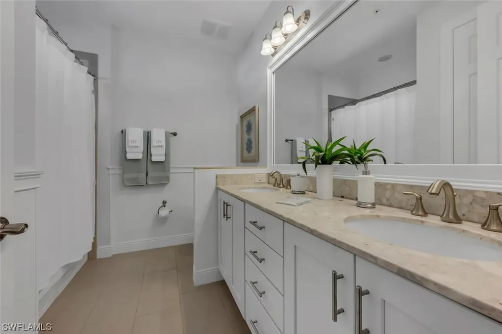 4540 Colony Villas Drive Bonita Springs FL 34134