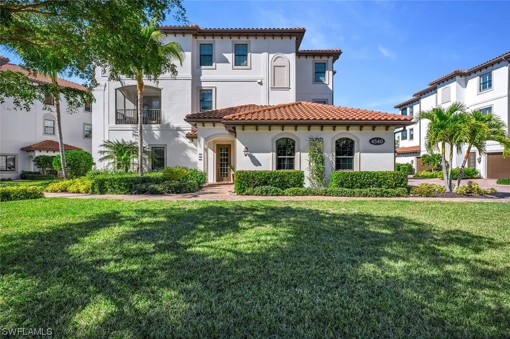 4540 Colony Villas Drive Bonita Springs FL 34134