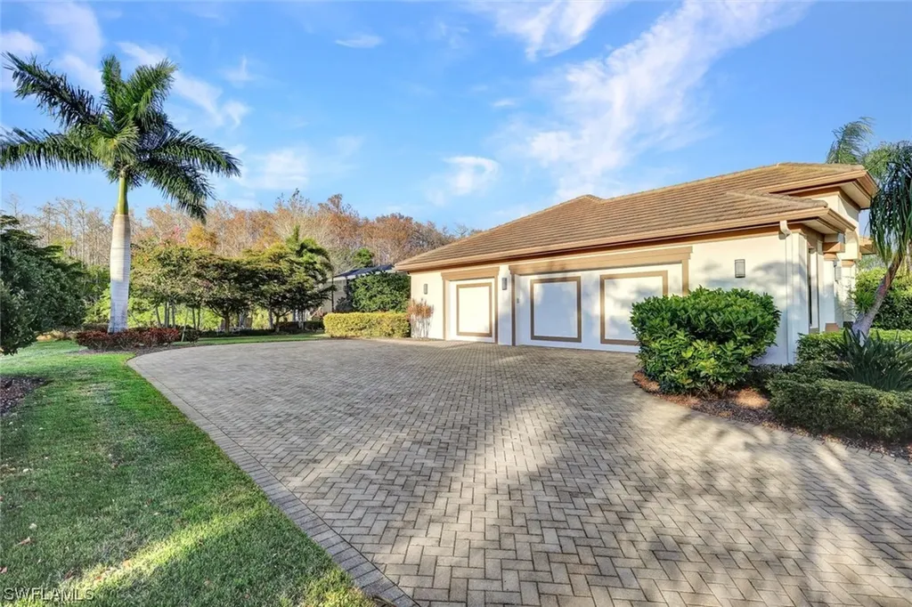 13409 Whispering Oaks Drive Fort Myers FL 33905