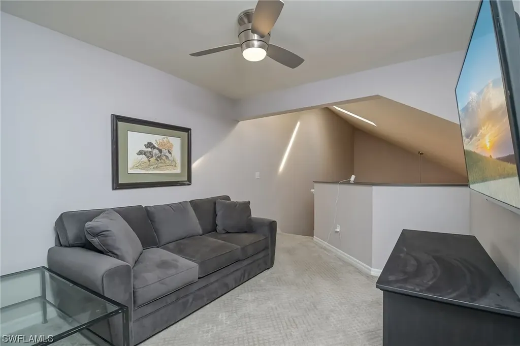 4536 Court Way Naples FL 34109
