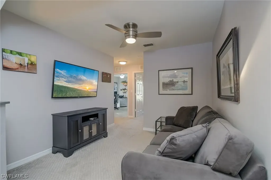 4536 Court Way Naples FL 34109