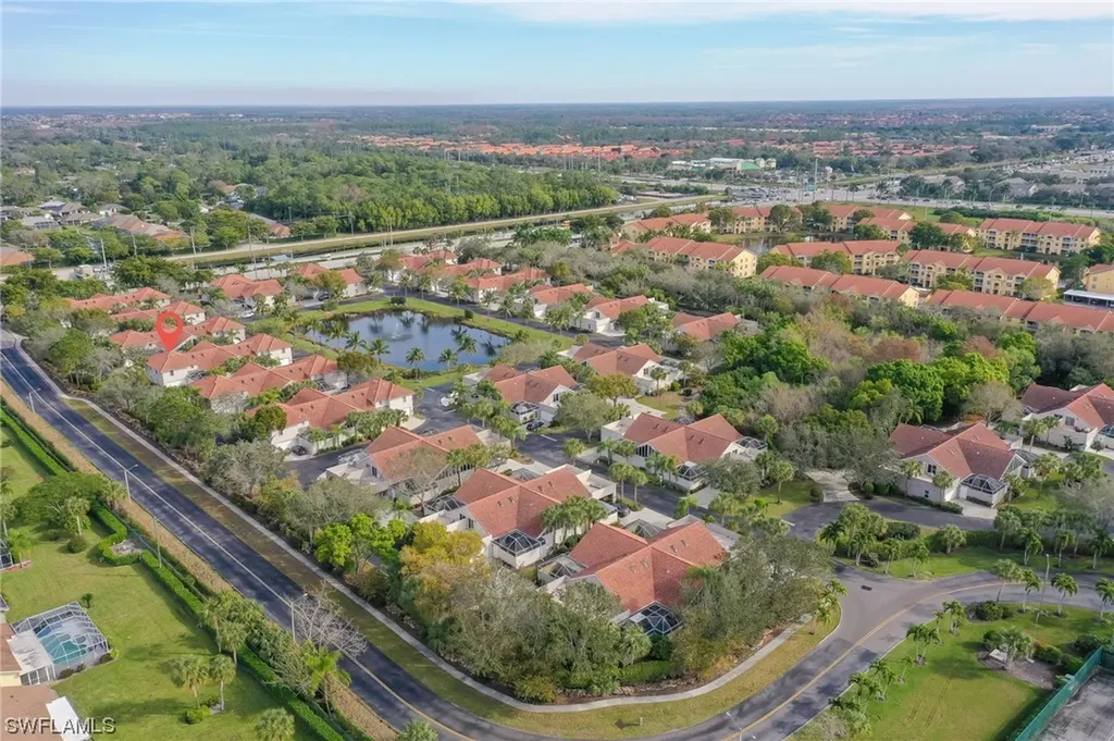 4536 Court Way Naples FL 34109