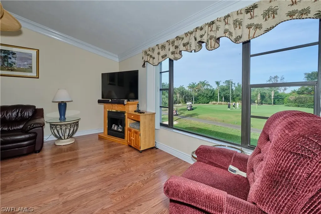5565 Trailwinds Drive Fort Myers FL 33907