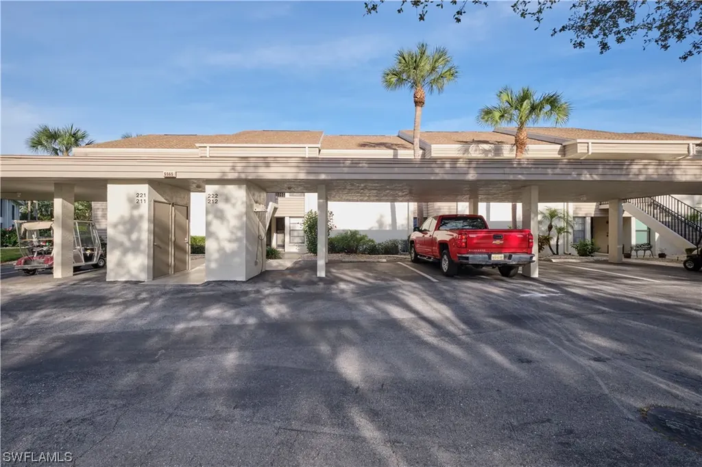 5565 Trailwinds Drive Fort Myers FL 33907