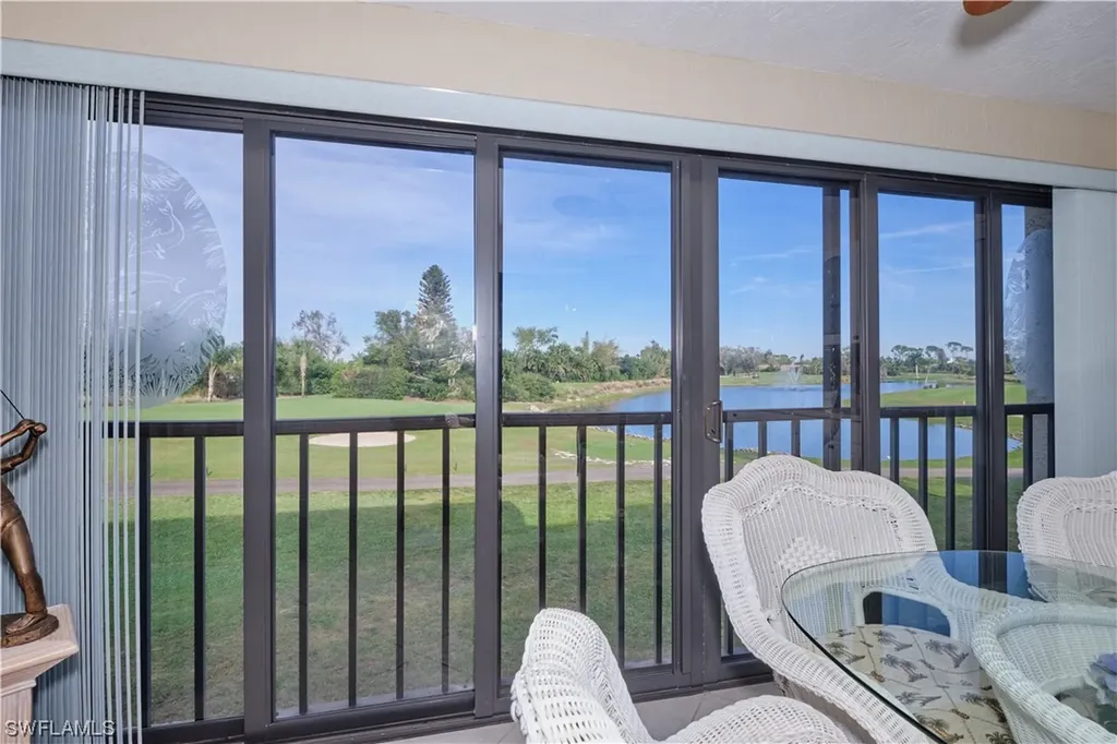 5565 Trailwinds Drive Fort Myers FL 33907