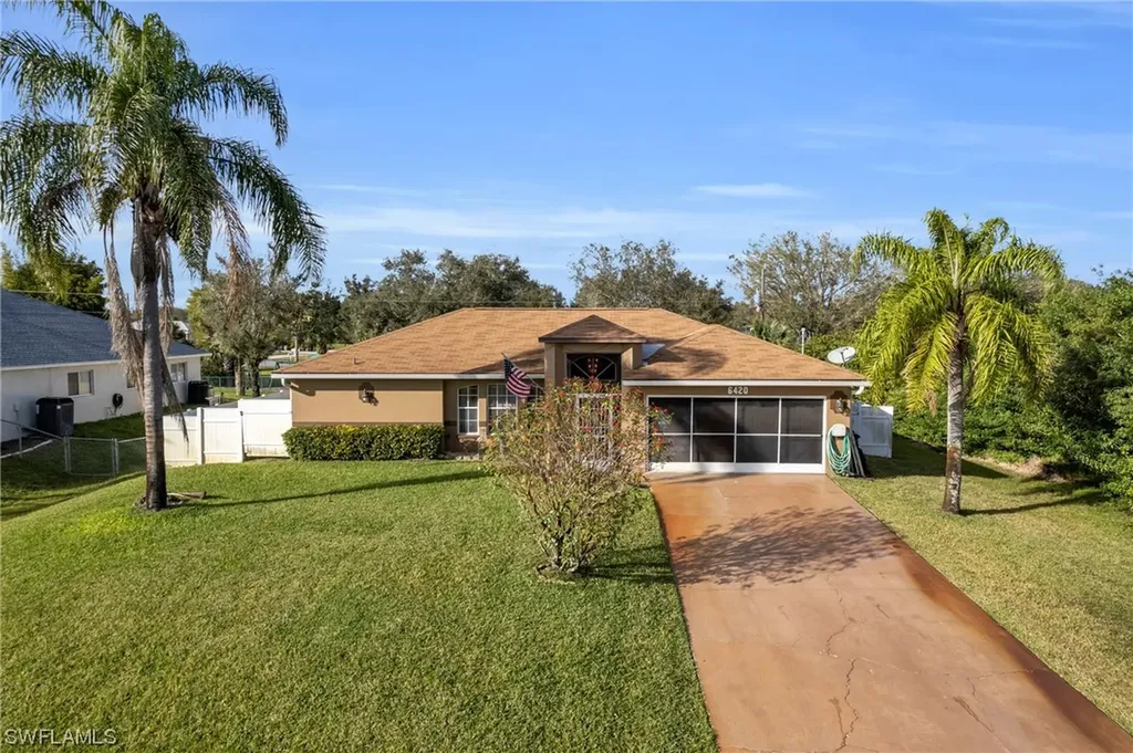 6420 Castlewood Circle Fort Myers FL 33905
