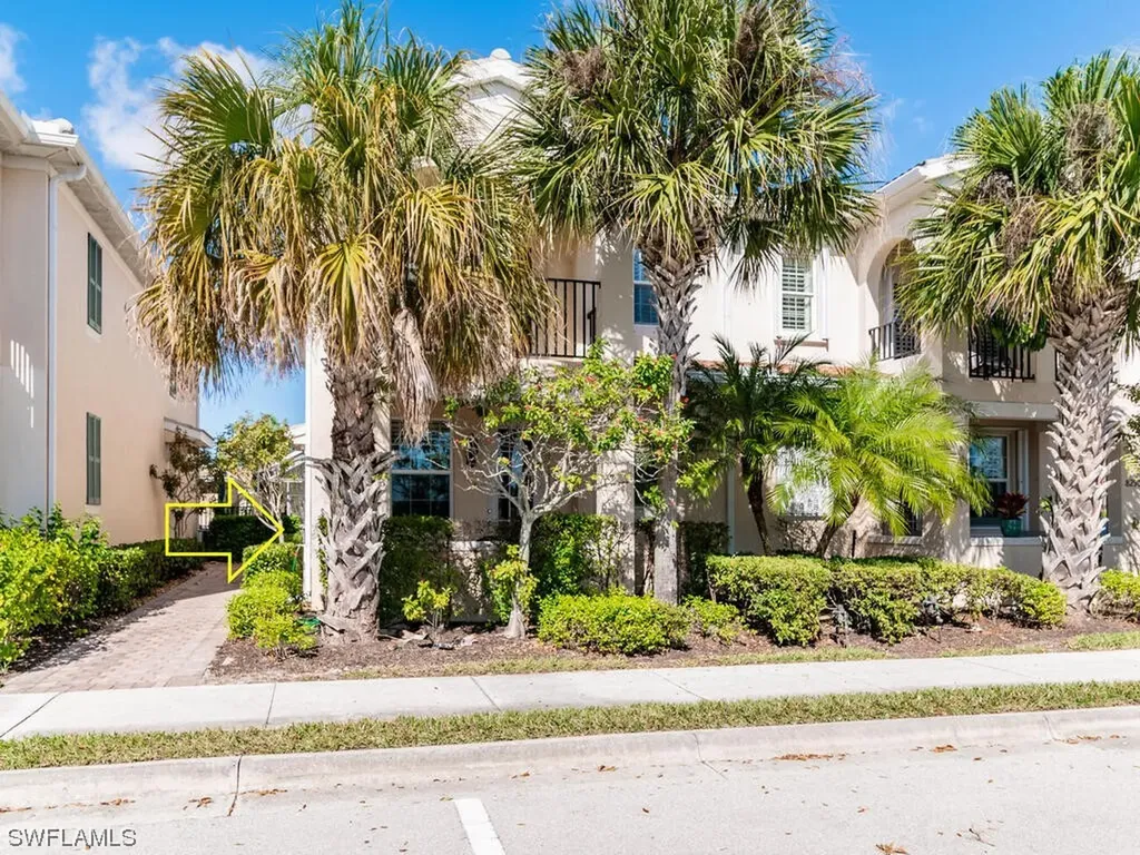 8286 Josefa Way Naples FL 34114