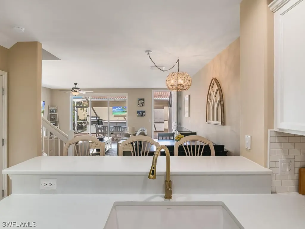 8286 Josefa Way Naples FL 34114