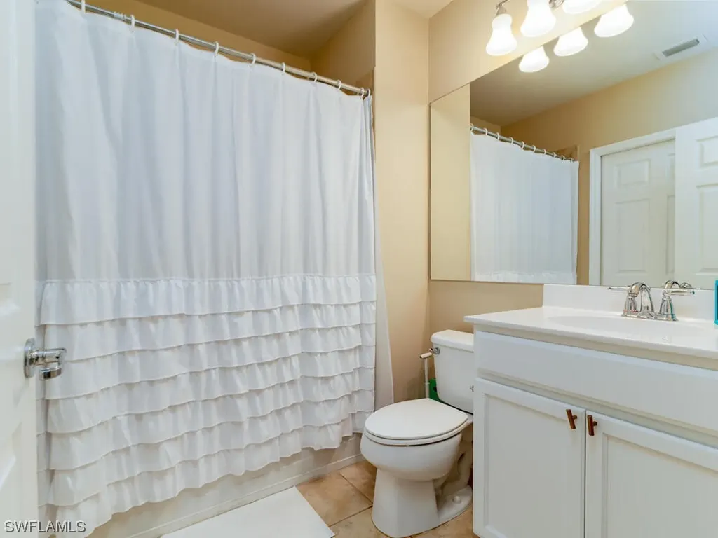 8286 Josefa Way Naples FL 34114