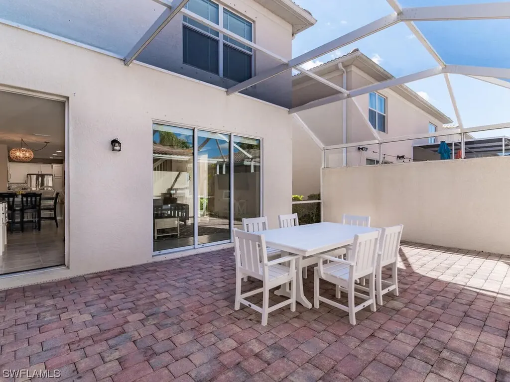 8286 Josefa Way Naples FL 34114