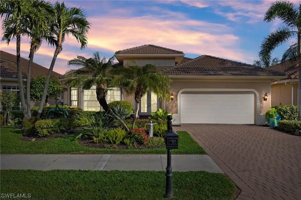 6872 Bent Grass Drive Naples FL 34113
